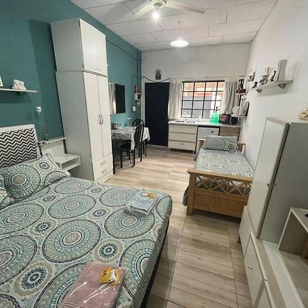 Ezeiza 1 Nuestro Lugar A 15 Minutos Del Aeropuerto Tranfer Opcional Desde Y Al Aeropuerto De Ezeiza Las 24 Horas Pet Friendly Екстериор снимка